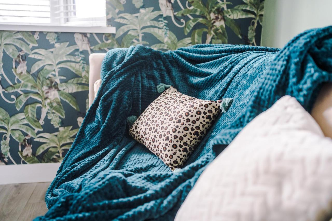 Rest & Recharge At The Station Apartments Manchester Ngoại thất bức ảnh