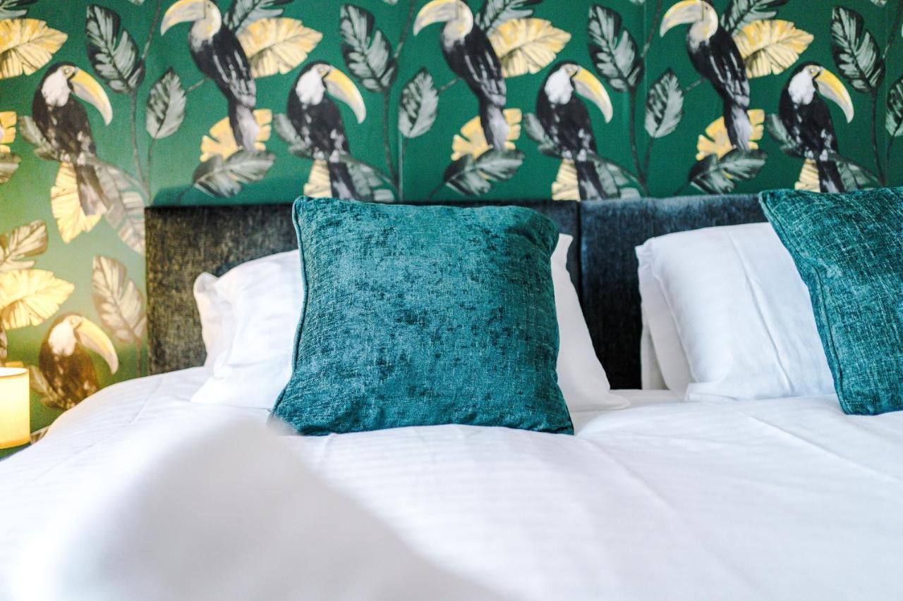 Rest & Recharge At The Station Apartments Manchester Ngoại thất bức ảnh