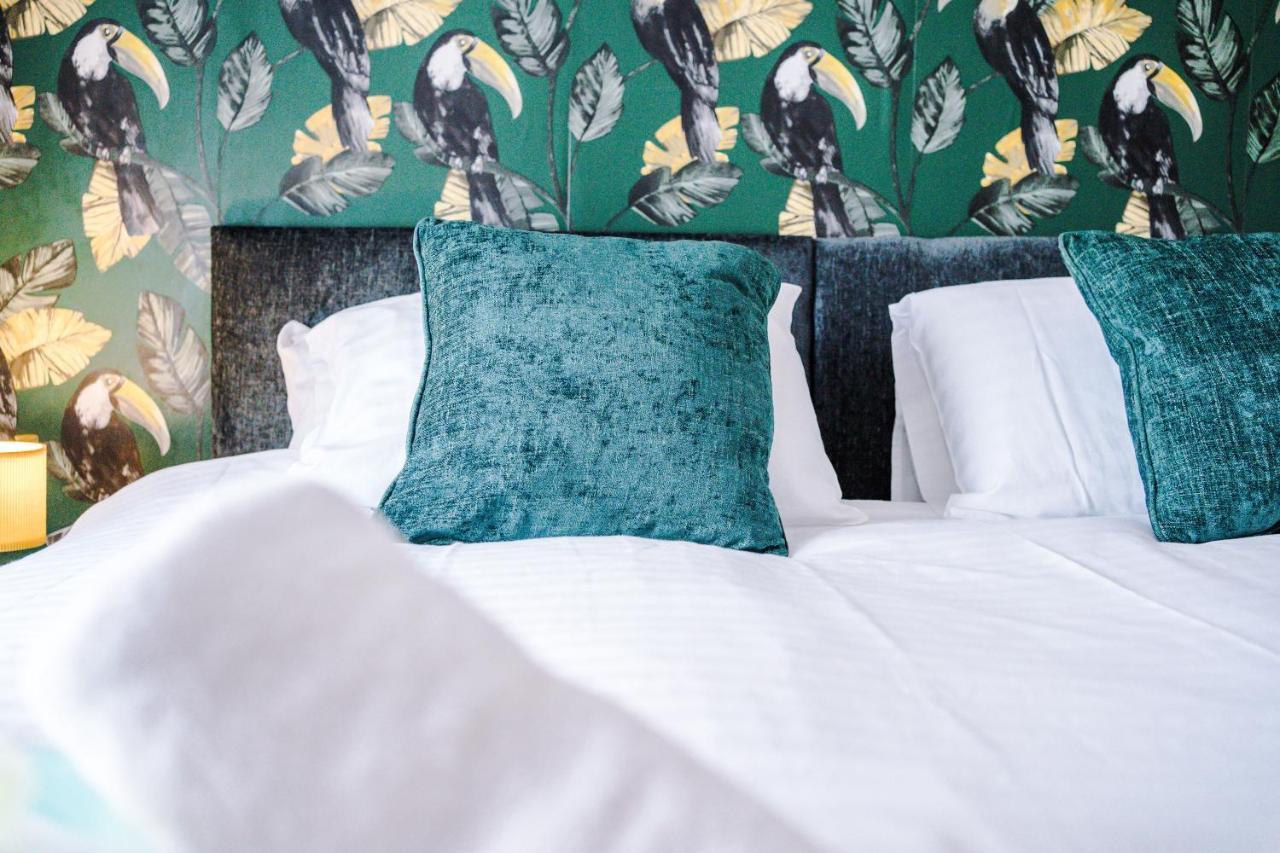 Rest & Recharge At The Station Apartments Manchester Ngoại thất bức ảnh