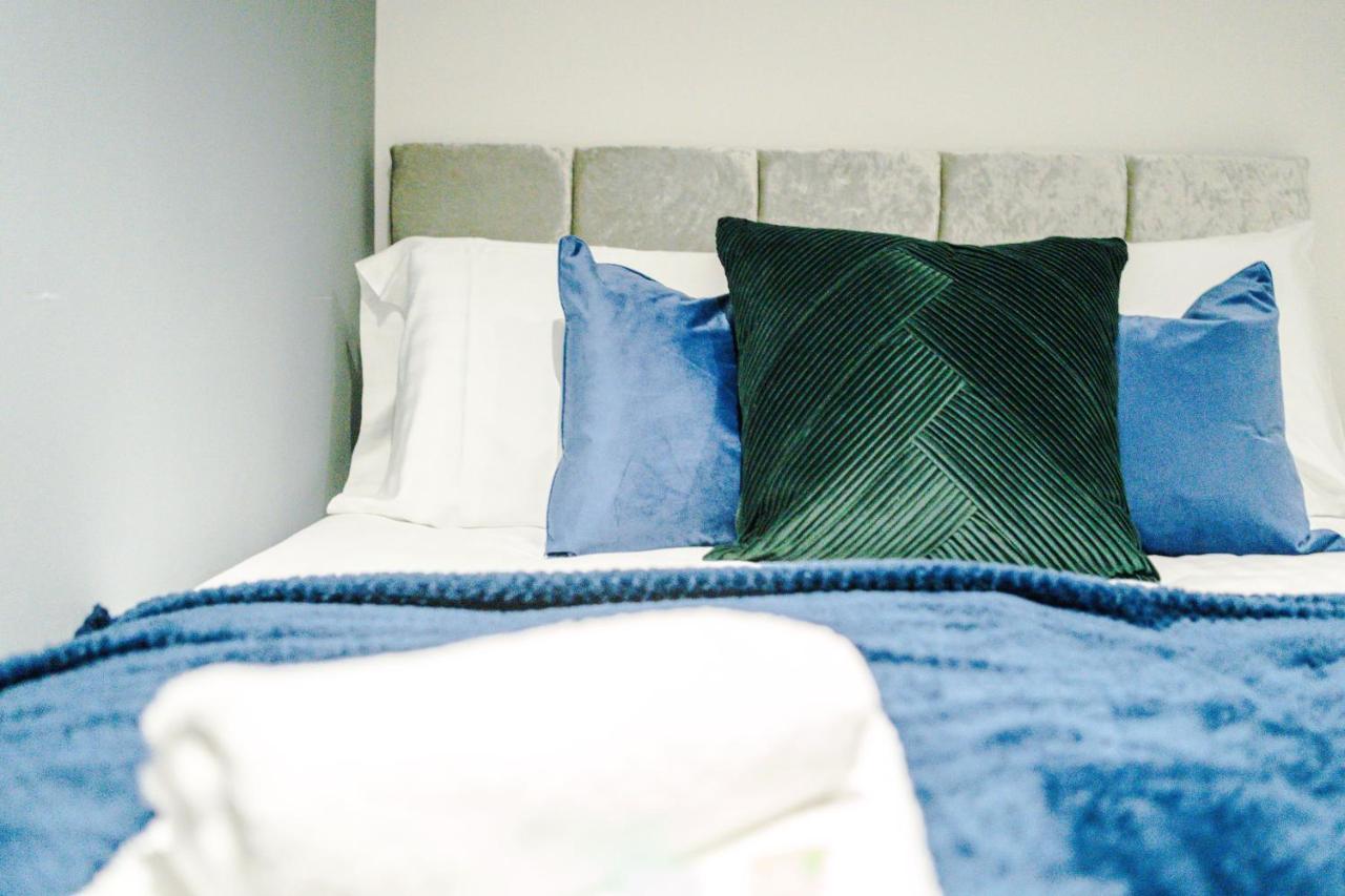 Rest & Recharge At The Station Apartments Manchester Ngoại thất bức ảnh